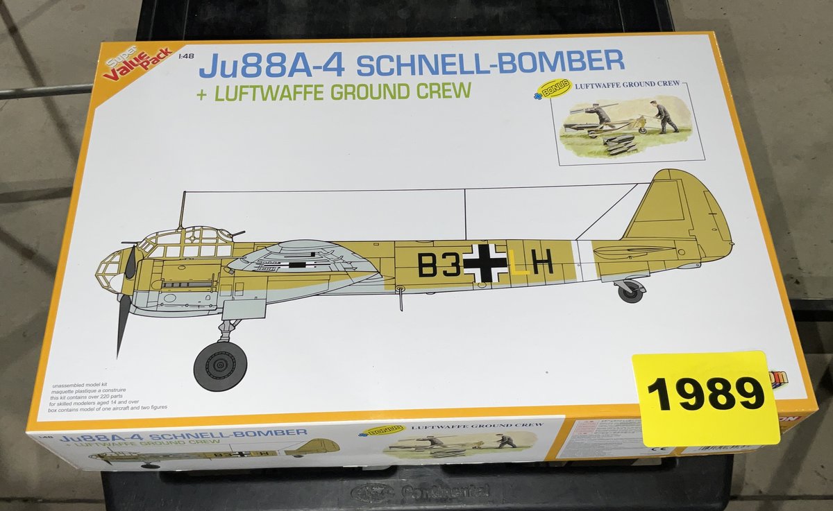 1 Super Hobby Model 1/48 Scale #5565