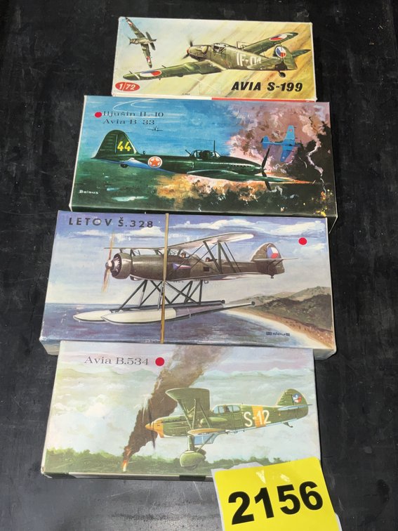 6 1/72 Scale Model Plane Kits #s-199 #b-355? #s320 #r33