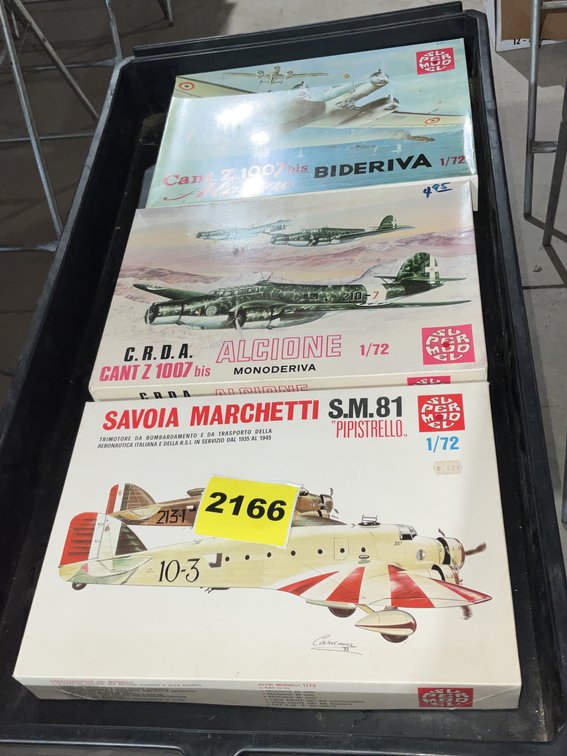 3 Super Model 1/72 Scale