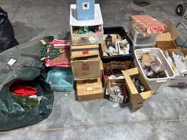 Image for Heirlooms & Household Online Auction
