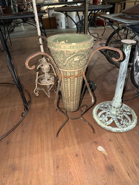 Image for Vintage Vogue: Furniture & Decor Auction