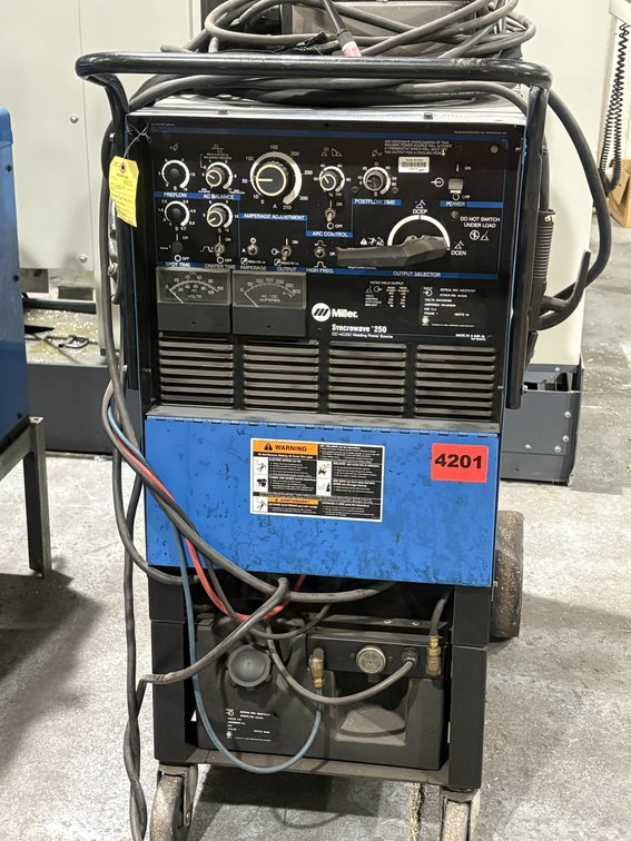 Miller Syncrowave 250 CC/AC/DC Welding Power Source S/N KK276311 - 1 Phase