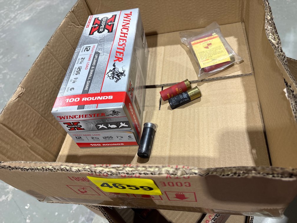 1-100 Round 12ga 2 3/4" 1 1/8oz 6 Shot, Winchester Tracer