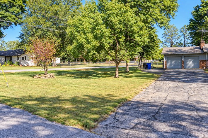 Image for Trustee's Real Estate Auction - Broken Arrow