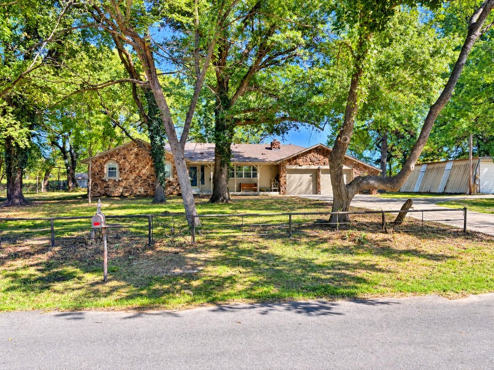 Image for Trustee's Real Estate Auction - Coweta