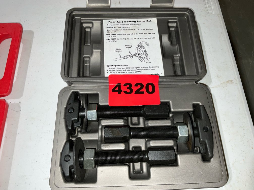 OTC Rear Axle Bearing Set