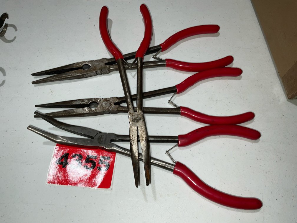 Mac Tools Long-Reach Needle Nose Pliers, 4 Pcs.