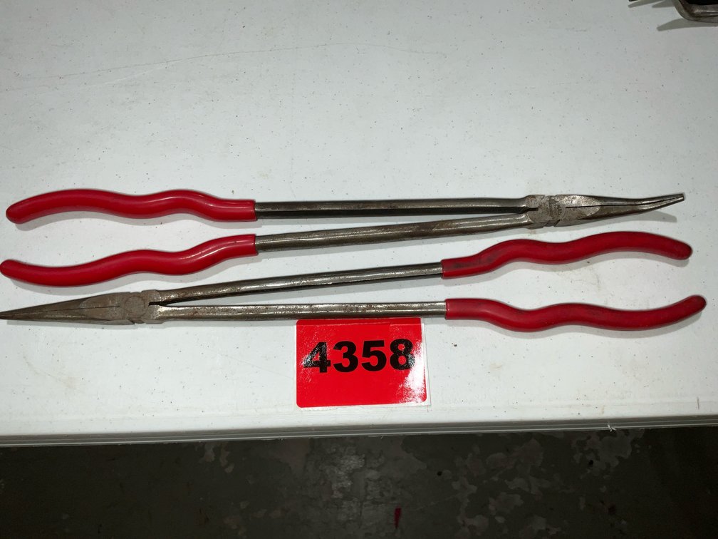 Mac Tool Long-Reach Needle Nose Pliers, 2 Pcs.