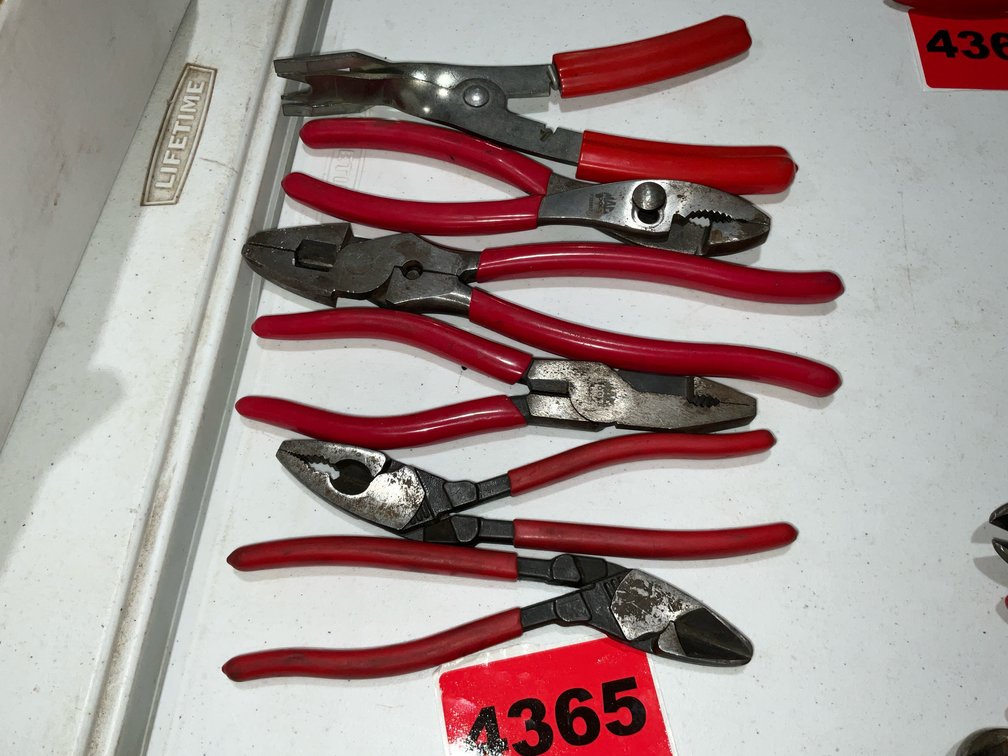 Mac Tools Assorted Pliers, 6 Pcs.