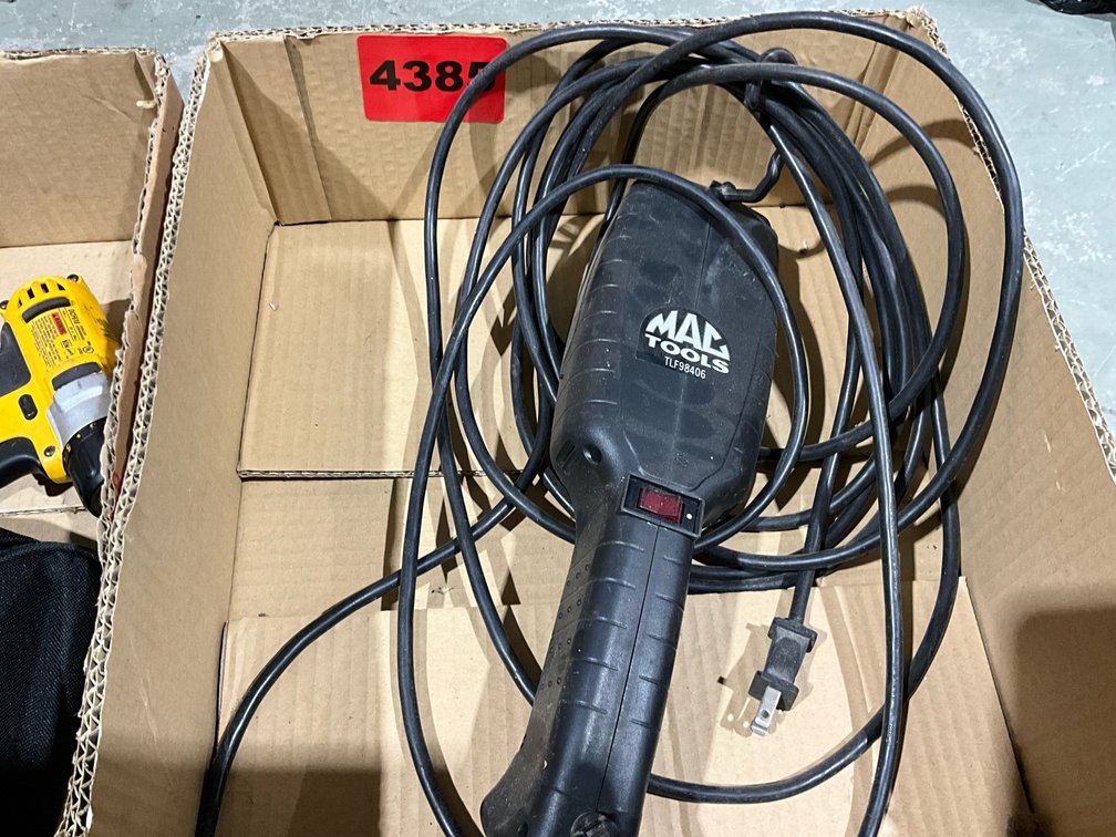 Mac Tools Shop Light