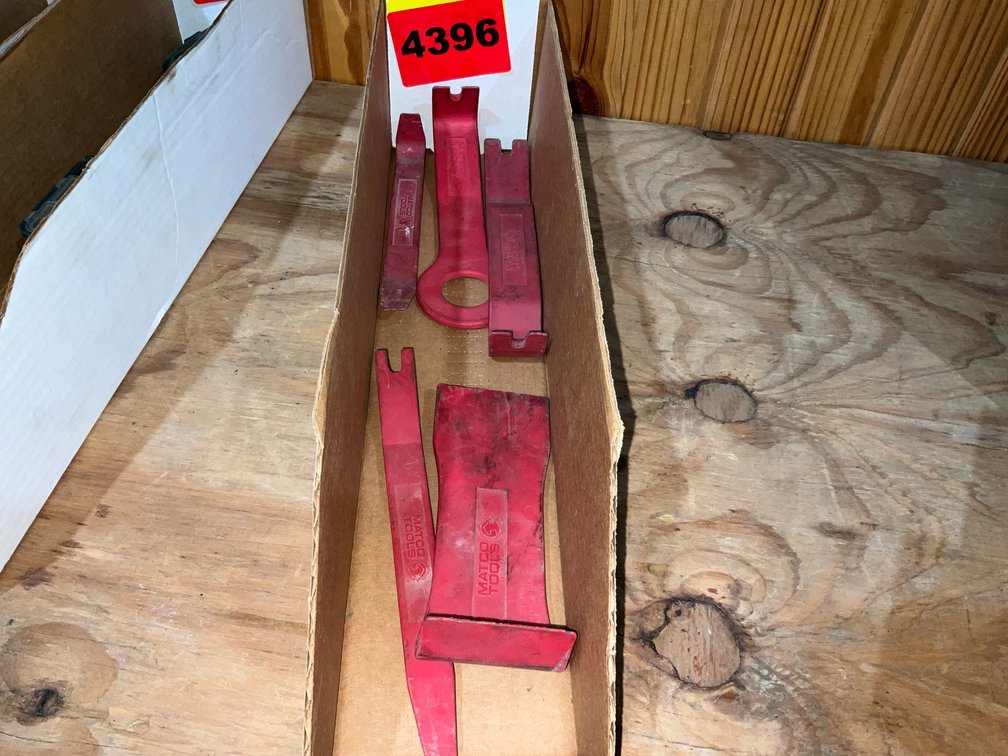 Tools For Auto Trim And Panel Removal