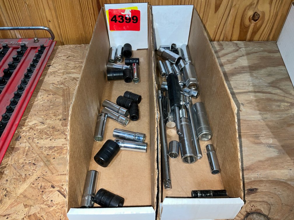 Assorted Sockets