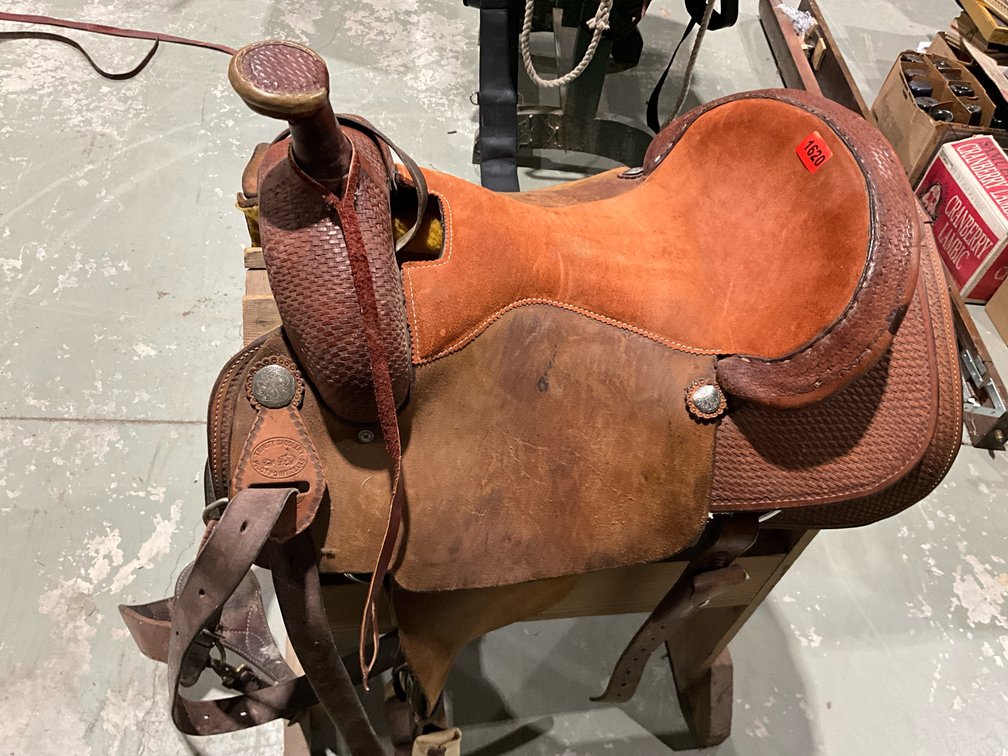 Trinity Saddle Basket Weave Tooling 16" Seat