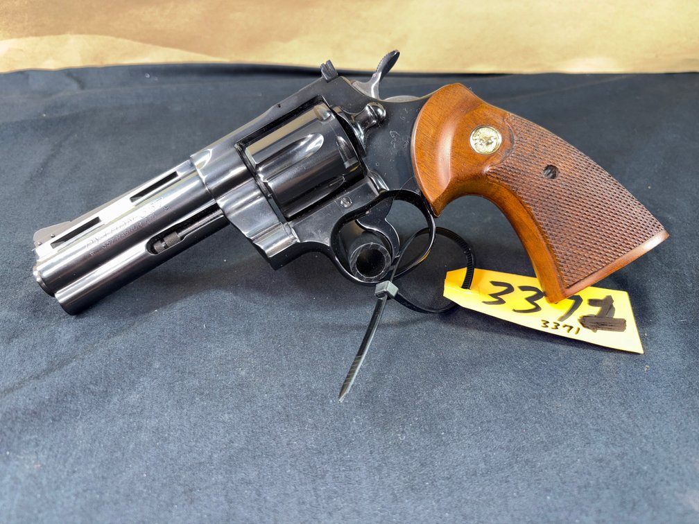 Colt Python  357 Mag Mfg 1969