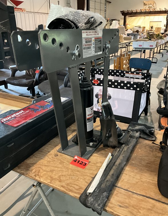 Central Machinery 12 Ton Hydraulic Pipe Bender 