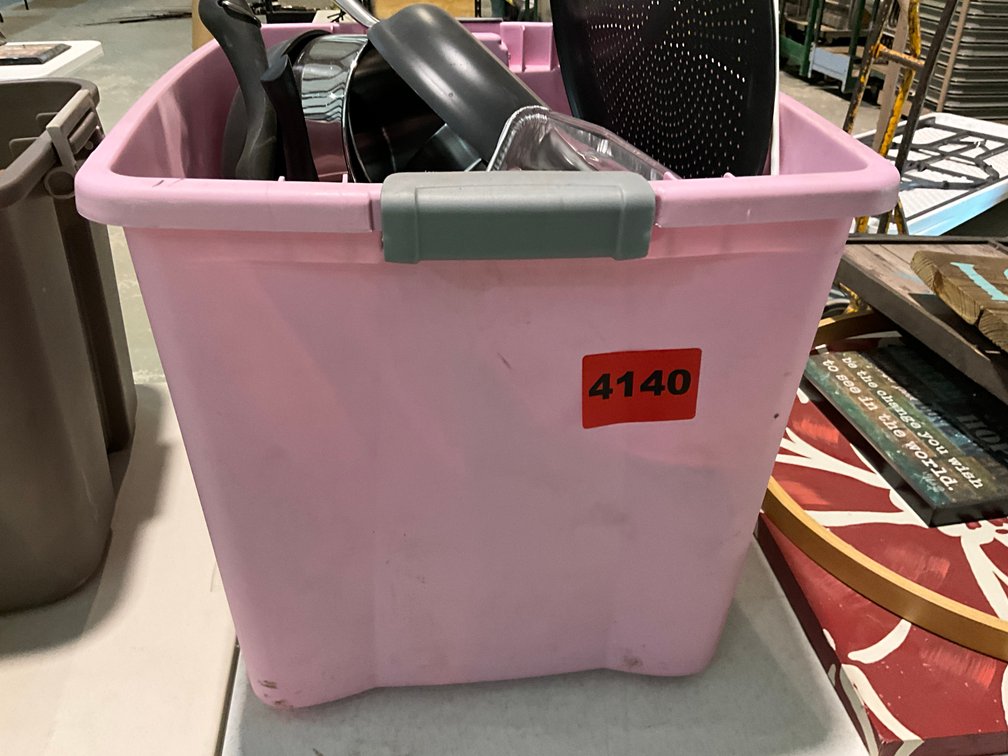 Cookware Tub Lot 