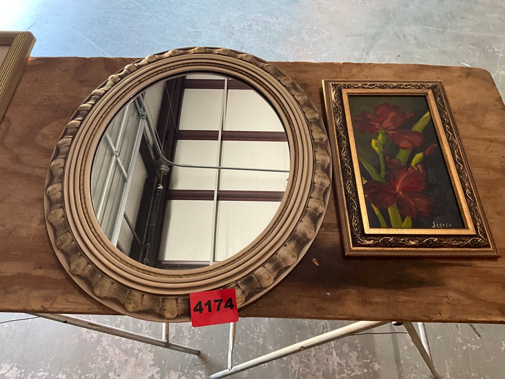 2 Pcs - Mirror & Lot 