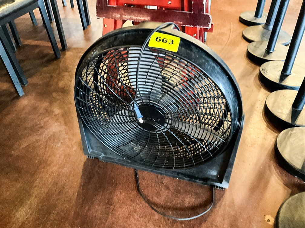 Black Lasko Fan 