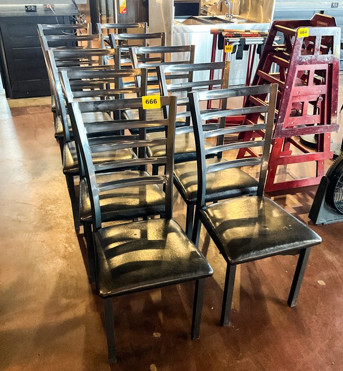 10 Black Metal Frame Chairs 