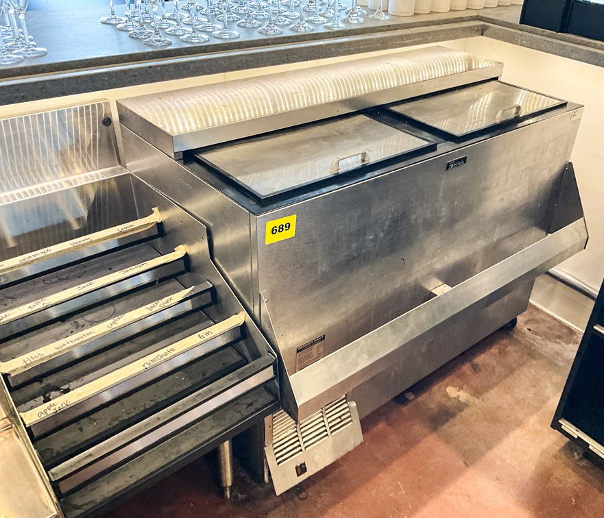 Perlick M/N FR 48 Refrigerated Box 48"X29"X38"