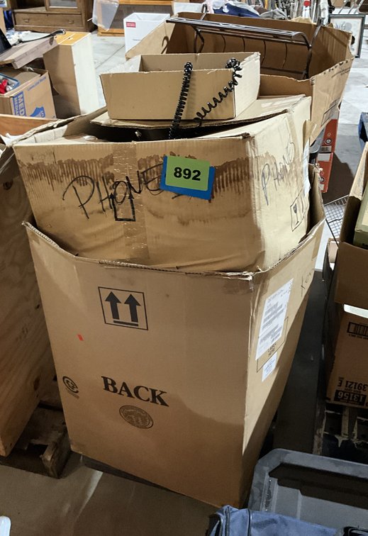 Pallet Suitcase, Trash Cans, Small Tubs,.. 