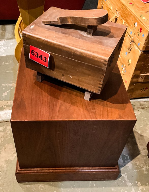 Wooden Small End Table & Shoe Shine Box