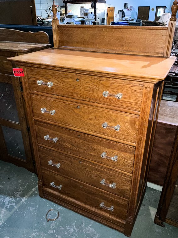 Vintage Chest of Drawers