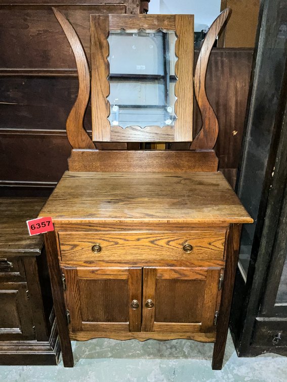Wash Stand w/ Mirror