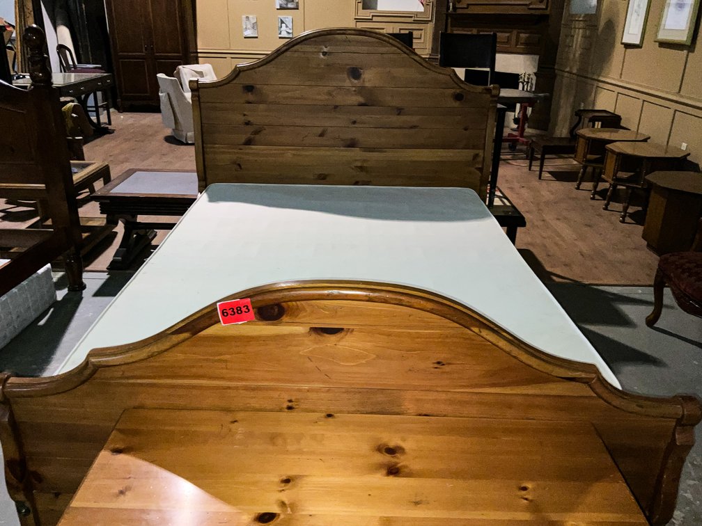 Queen Bed