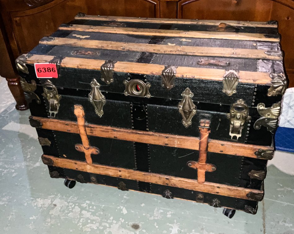 Vintage Trunk
