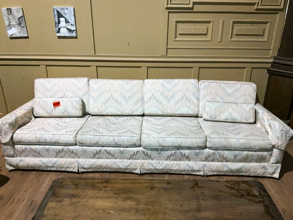 Extra Long Sofa & 2 Chairs