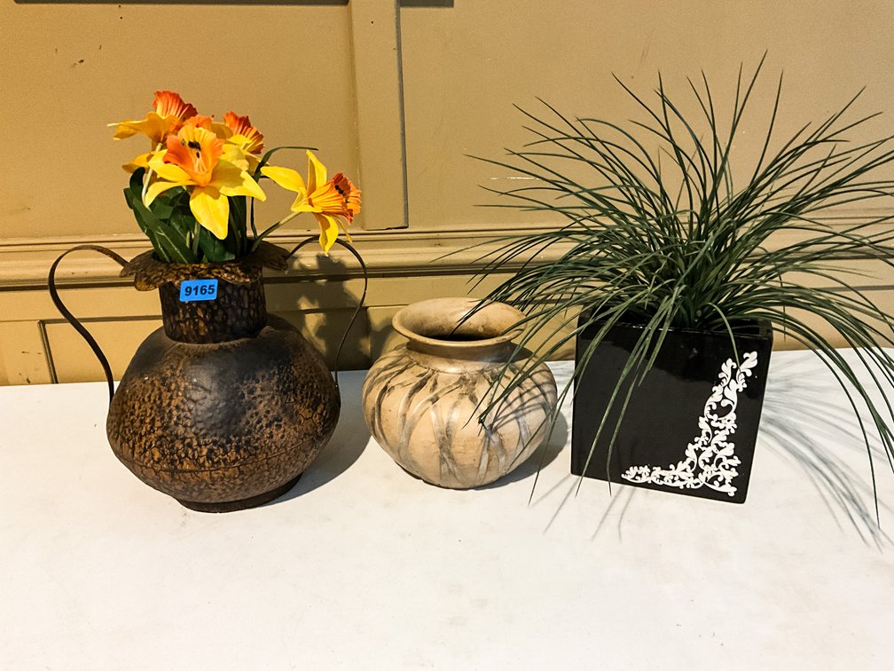 Misc Planter Decor