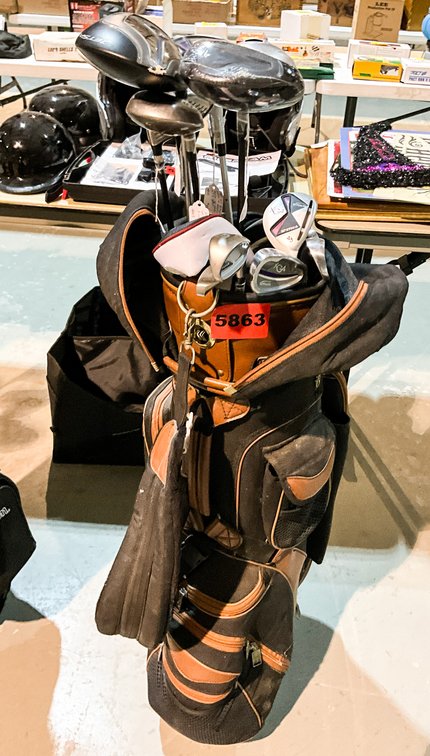 Knigh Golf Bag & Clubs