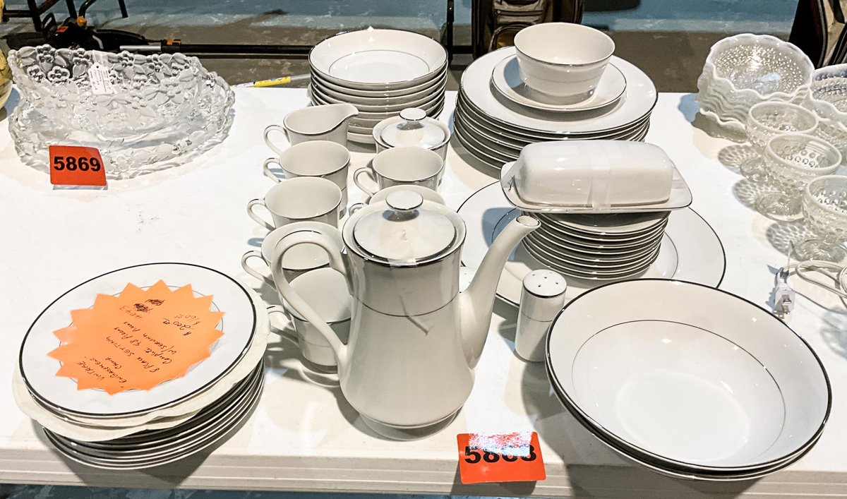 Engagement Fine China 46 Pcs 