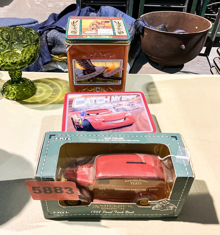 Budwesier 1938 Panel Truck, Steins, & Lunch Box 