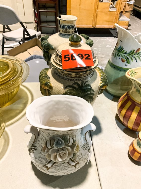 3 Vases 