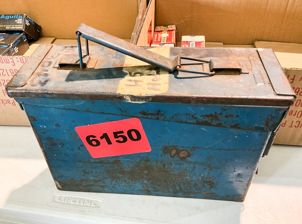 1 - Ammo Can 45 Auto Aprox 600 Rounds 