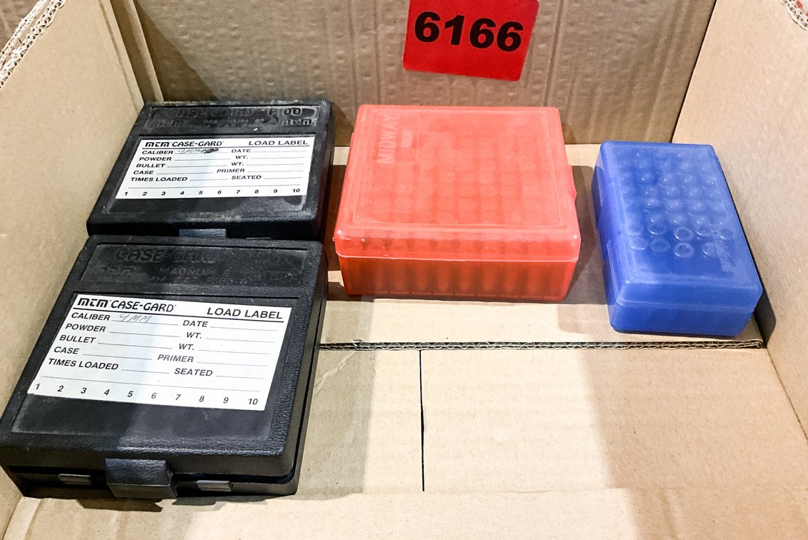 4 - Boxes 9 MM 