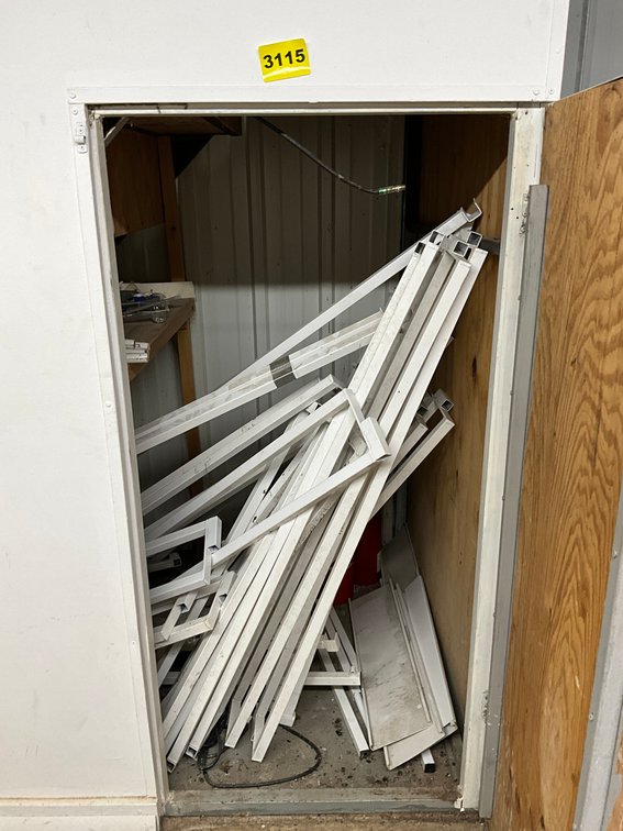 Contents Of Closet Grow Table Parts 