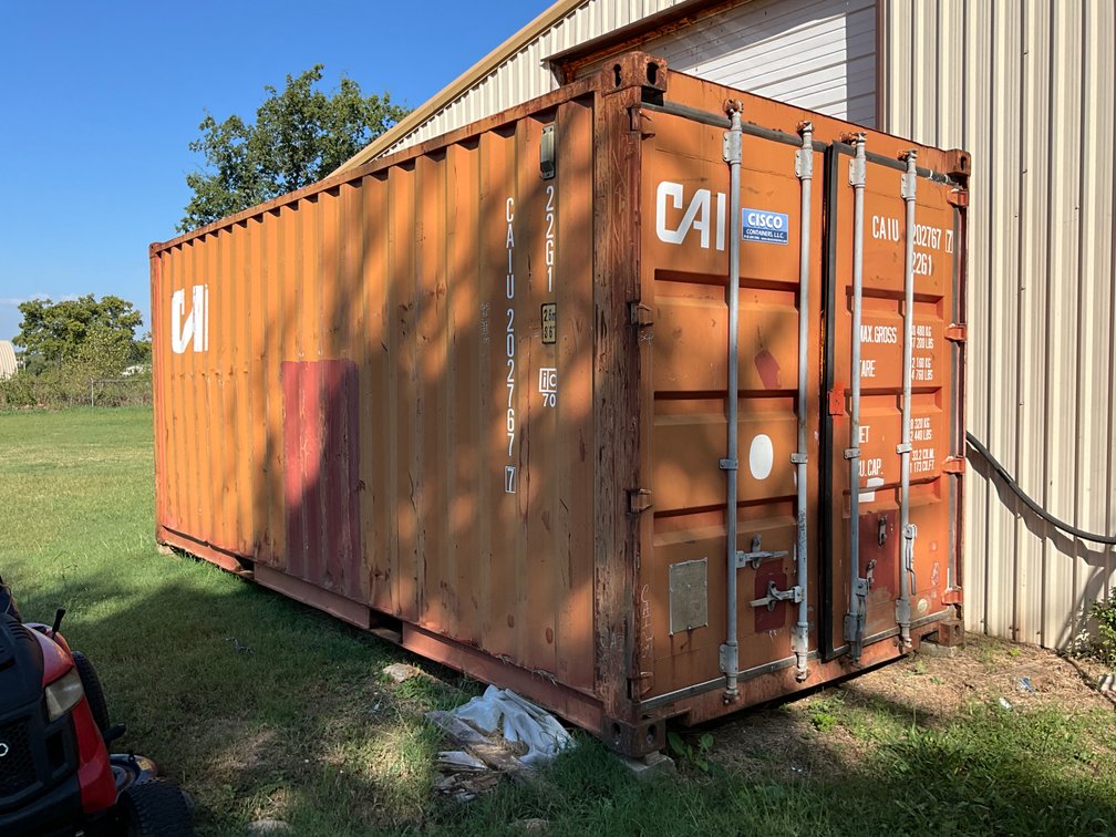 8'X20'X8' 6" Shipping Container W/ Spray Foam…
