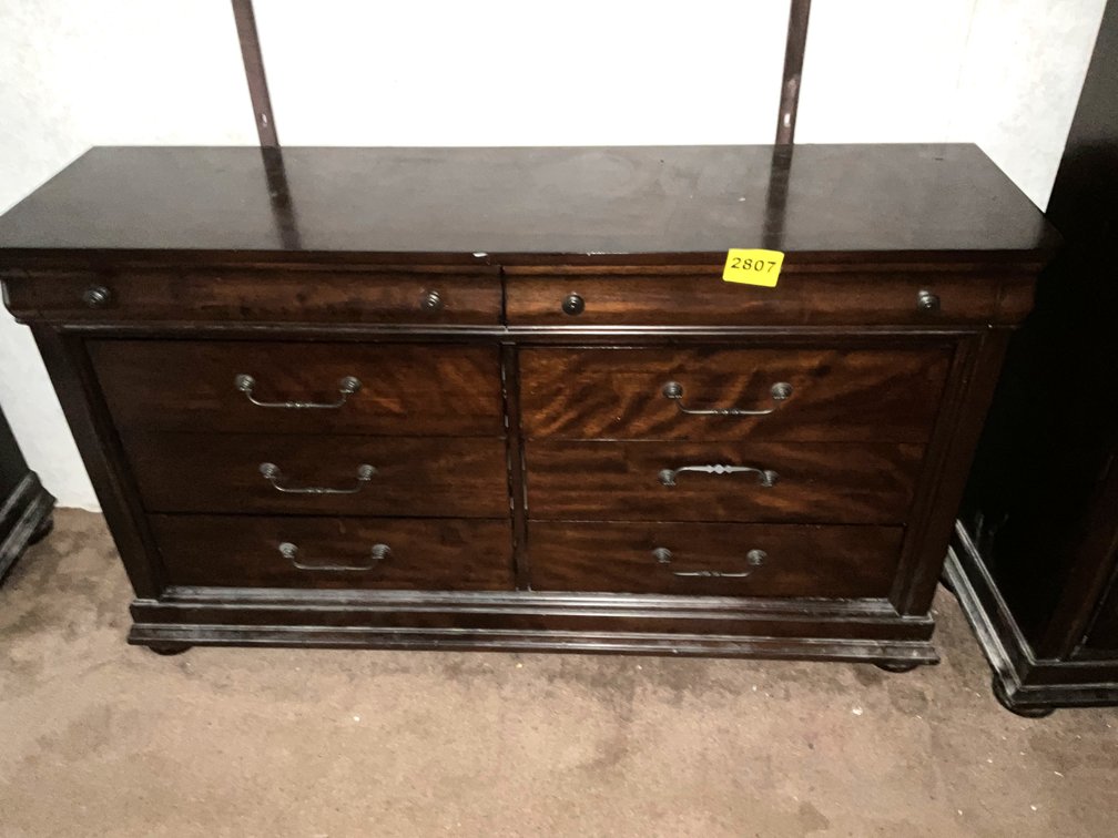 5 PC Bedroom Set - 2 Nightstands, Chest Of Drawers, Dresser, & Midia Chest 