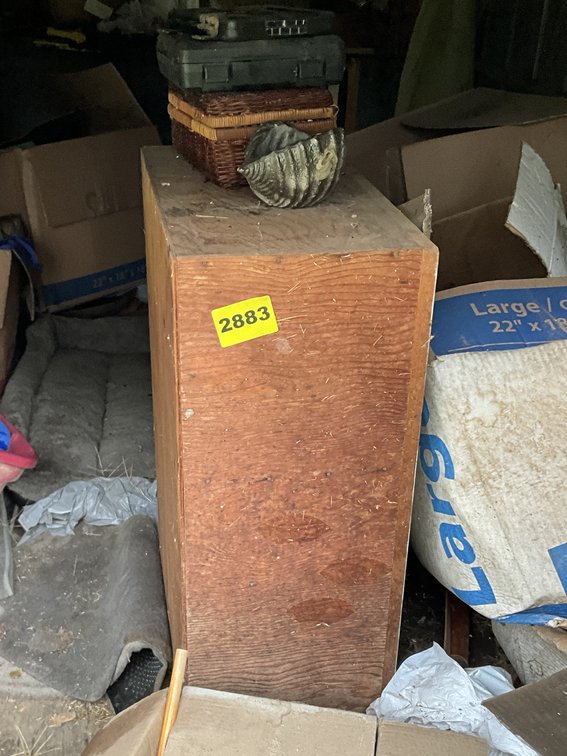 Contents Of Shed 
