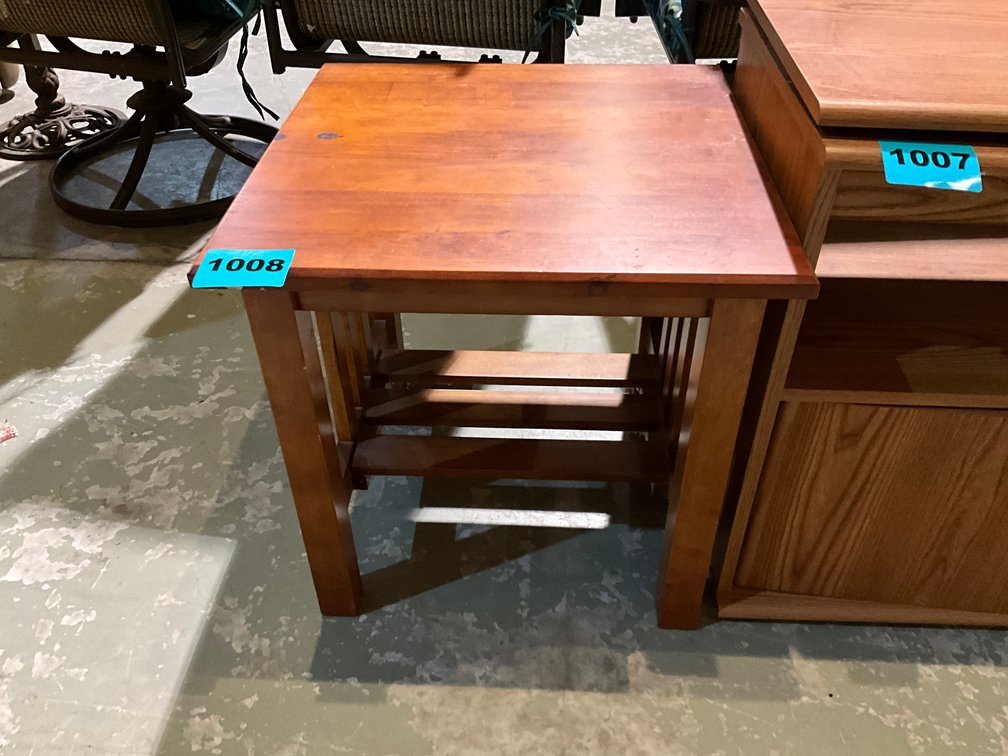 Mid-Century Modern Style Side Table