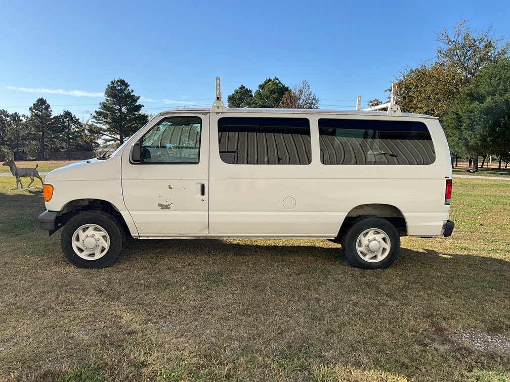 2006 Ford Econoline Van