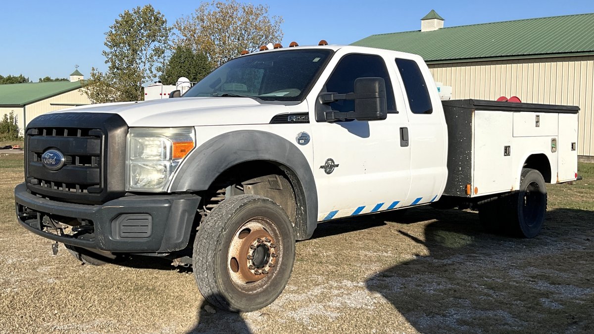 2011 Ford 1 1/2T 4X4