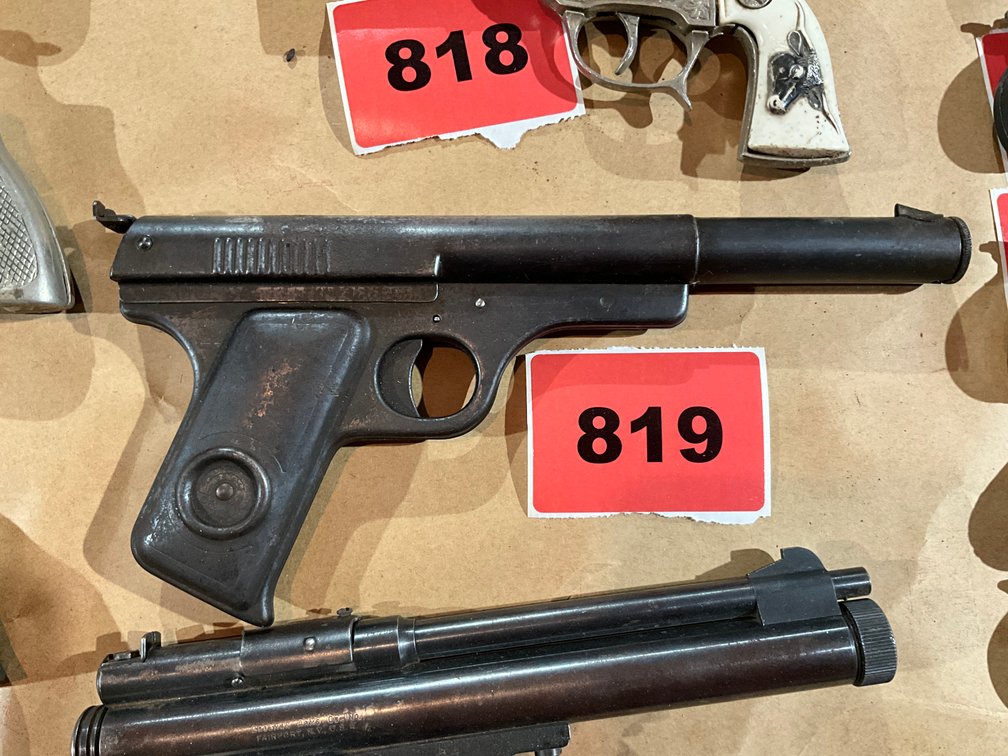 Daisy #118 Target BB Pistol 118 Cal 