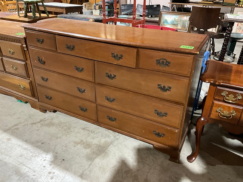 9 Drawer Dresser 