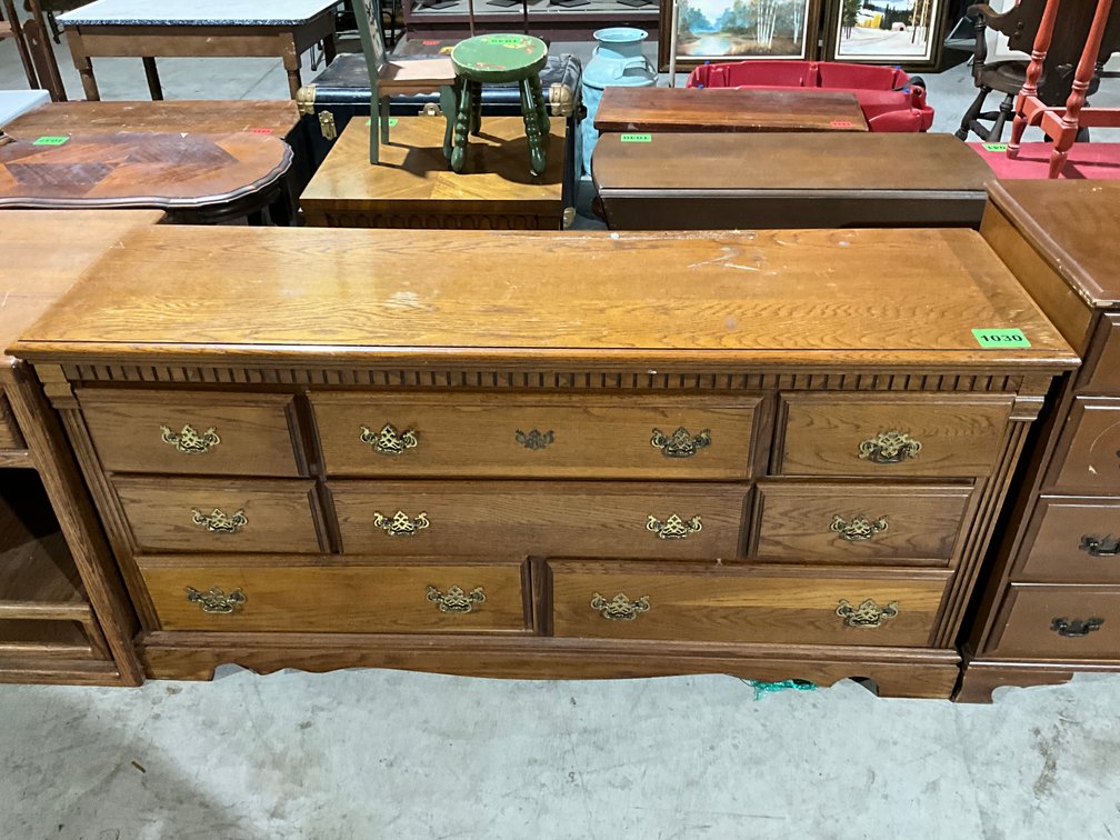 8 Drawer Dresser Oak 