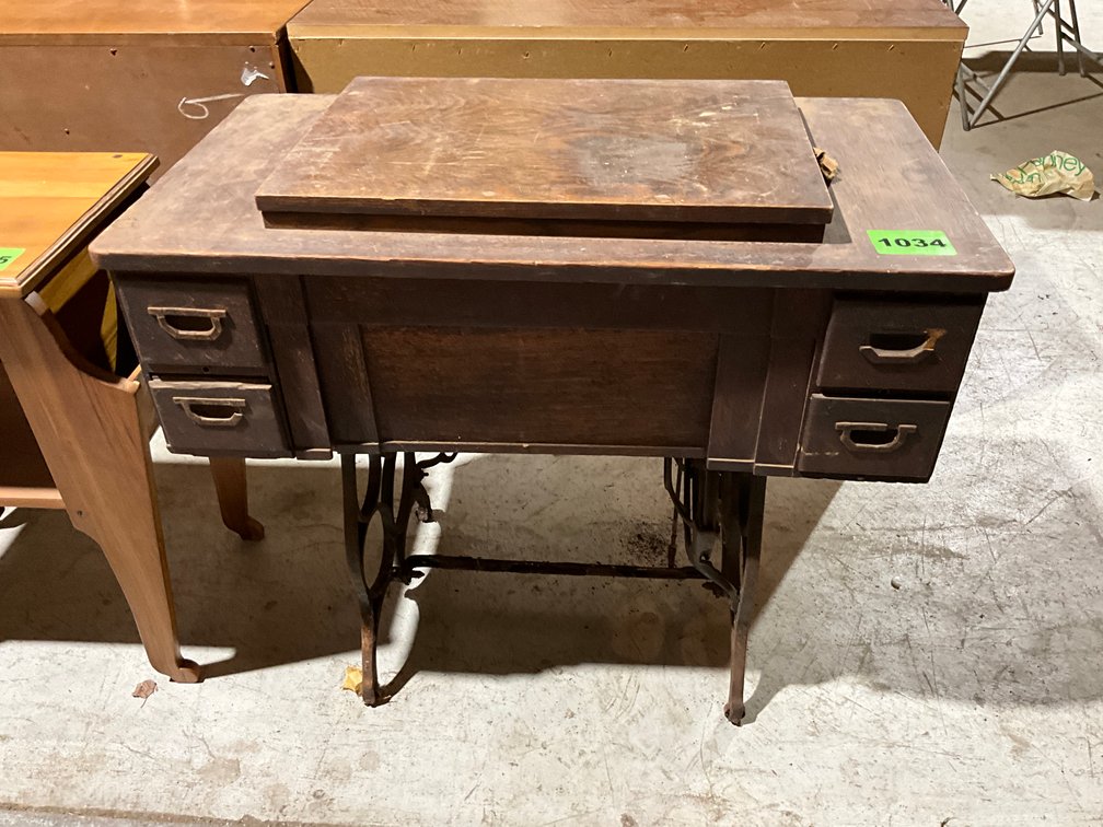 National Two Spool Sewing Machine & Cabinet 