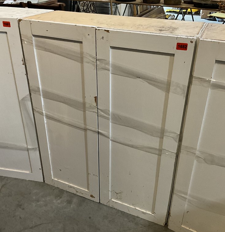 Cabinet & Contents 